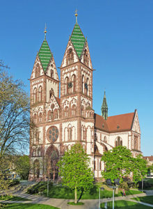 Herz-Jesu-Kirche_Freiburg